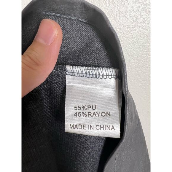 SEEK The Label Gray Faux Leather Mini Skirt Size Small - Picture 6 of 7